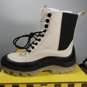 NiB Circus NY Bradley Lug Moto Style Rain Boot Modern Ivory and Black 5 Medium